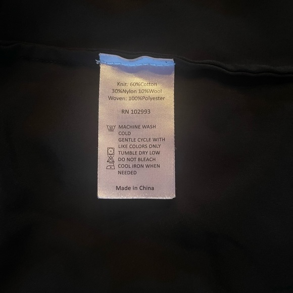 Kaufmanfranco sweater EUC - Picture 6 of 6